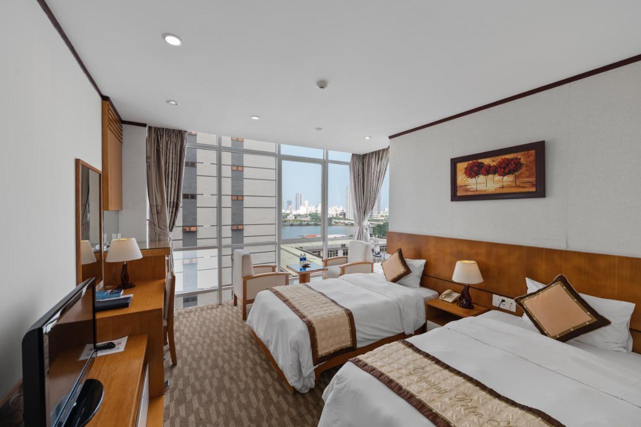 Danang Petro Hotel Exterior photo