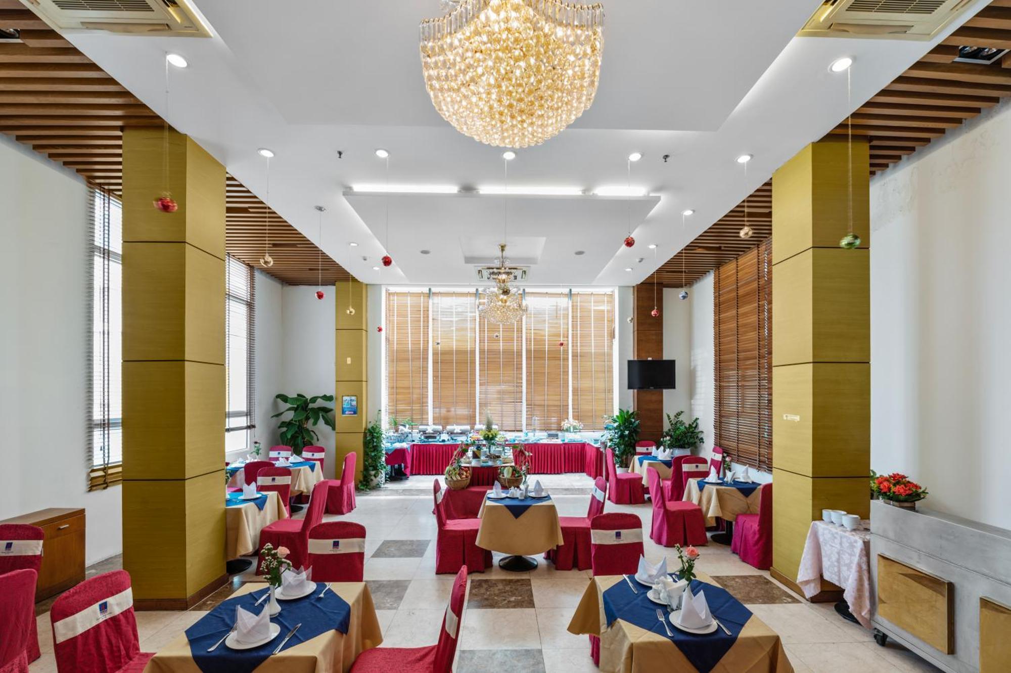 Danang Petro Hotel Exterior photo