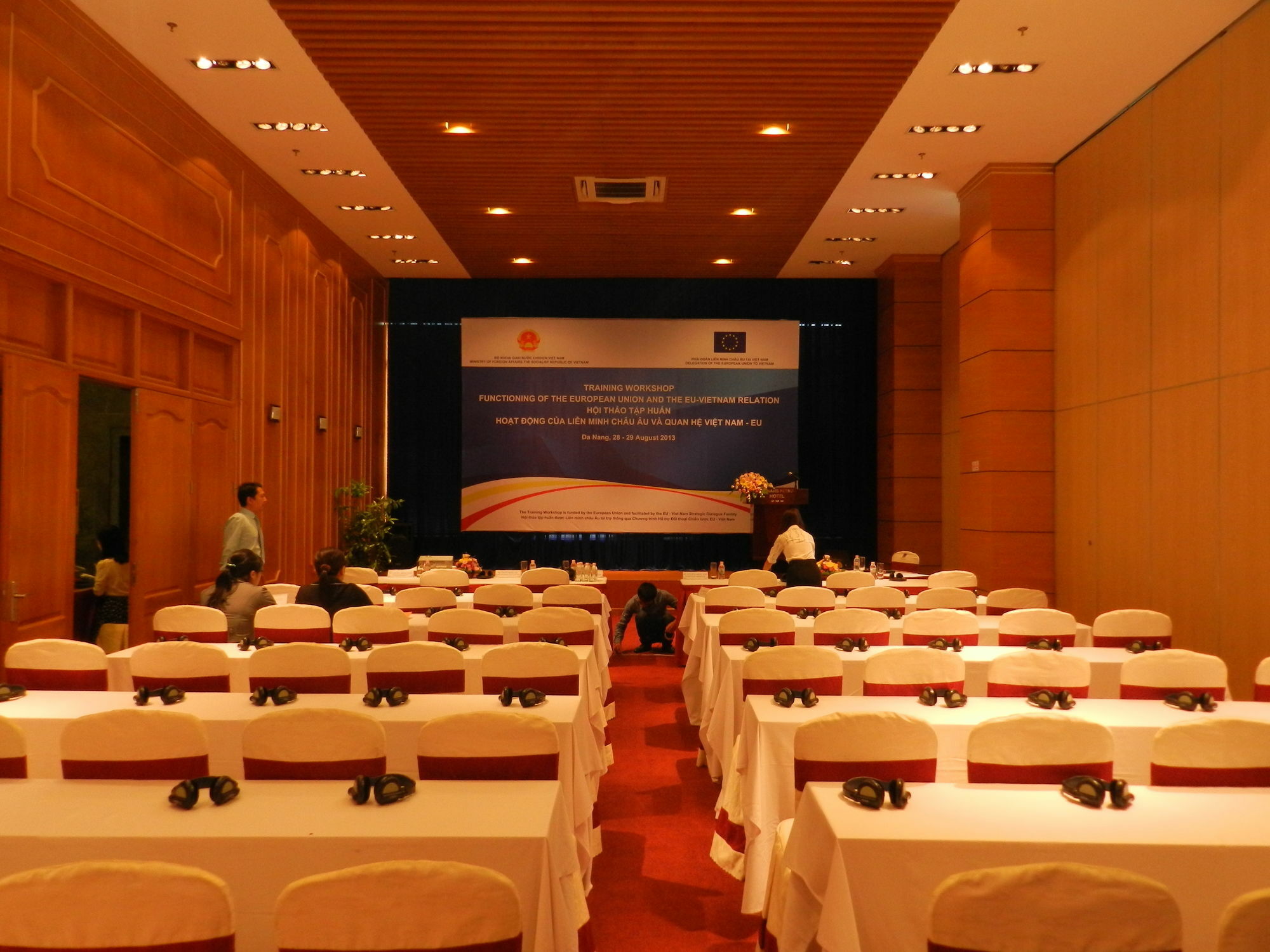 Danang Petro Hotel Exterior photo