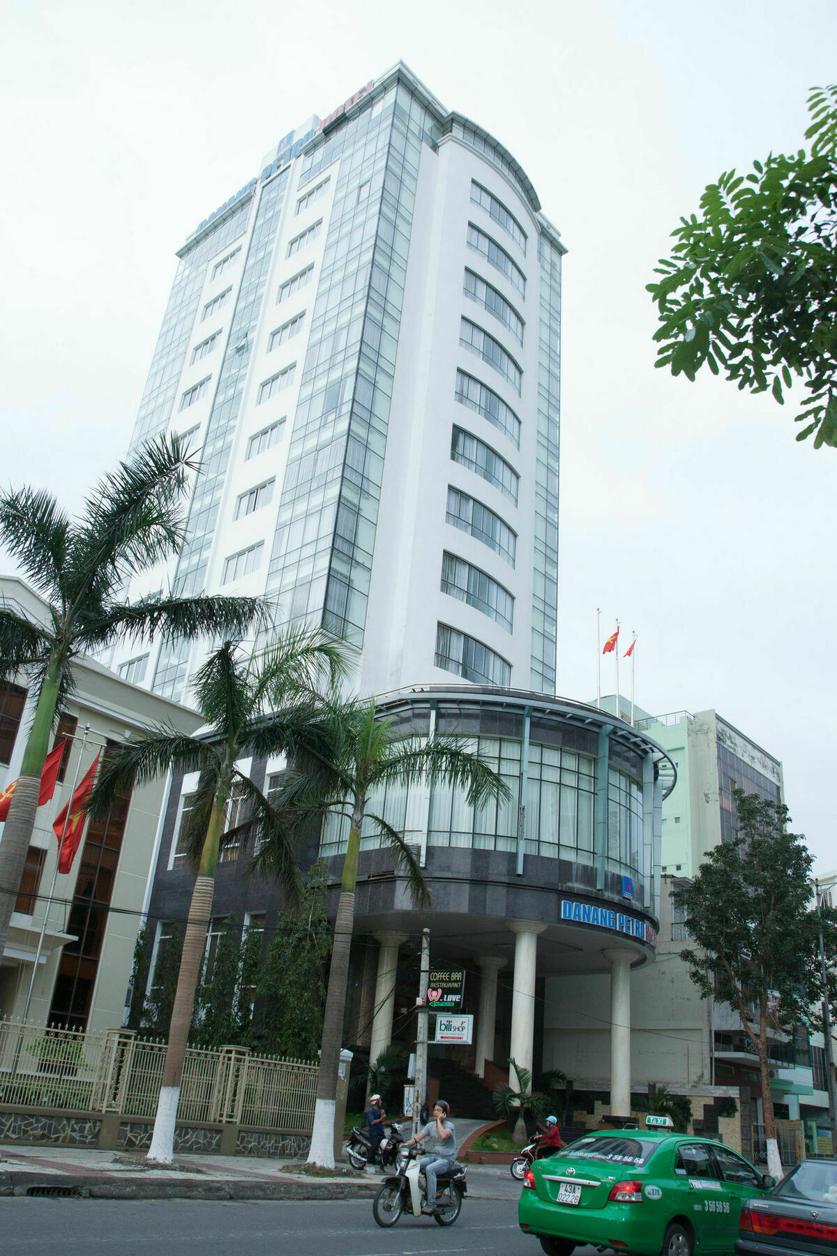 Danang Petro Hotel Exterior photo